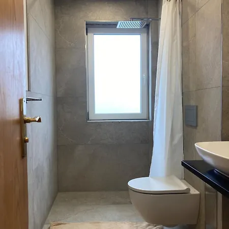 2 Bed 4 Persons In Laim アパート ミュンヘン