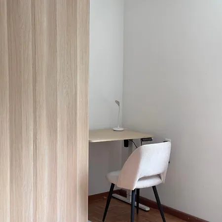 2 Bed 4 Persons In Laim Apartamento *