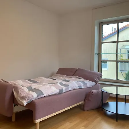 דירה 2 Bed 4 Persons In Laim