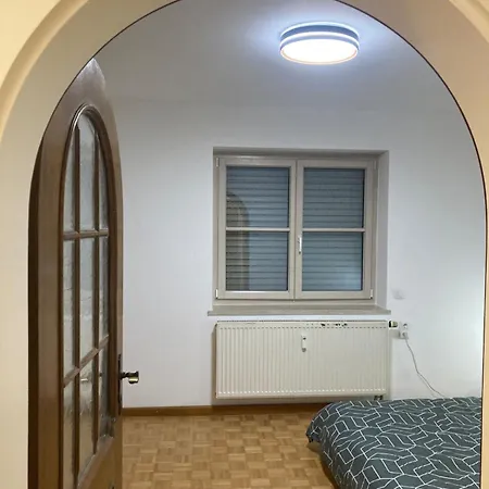2 Bed 4 Persons In Laim *